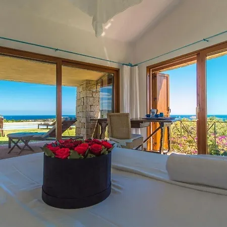 Sleeps 15 Pool Air Con Wifi Villa