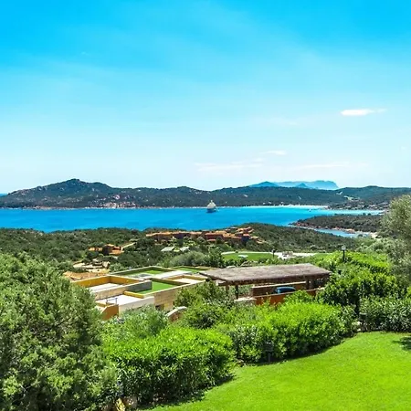 Villa Sleeps 15 Pool Air Con Wifi Liscia di Vacca